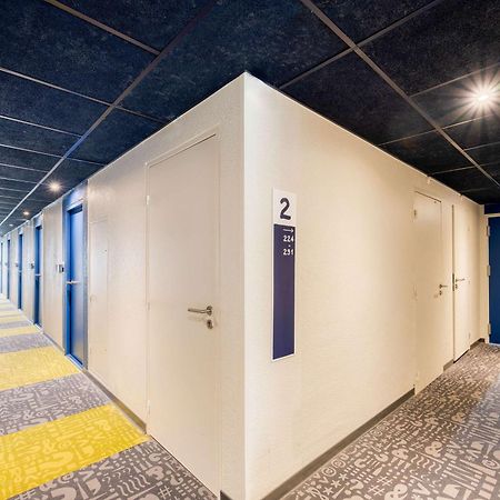 Ibis Budget Versailles - Трап Экстерьер фото